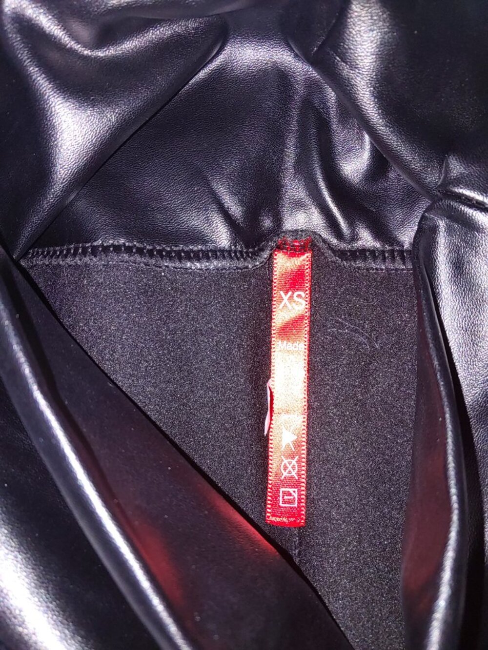 Black Faux Leather High Waist Leggings XS | Sleek Stretch Skinny Pants NWOT - Picture 5 of 5